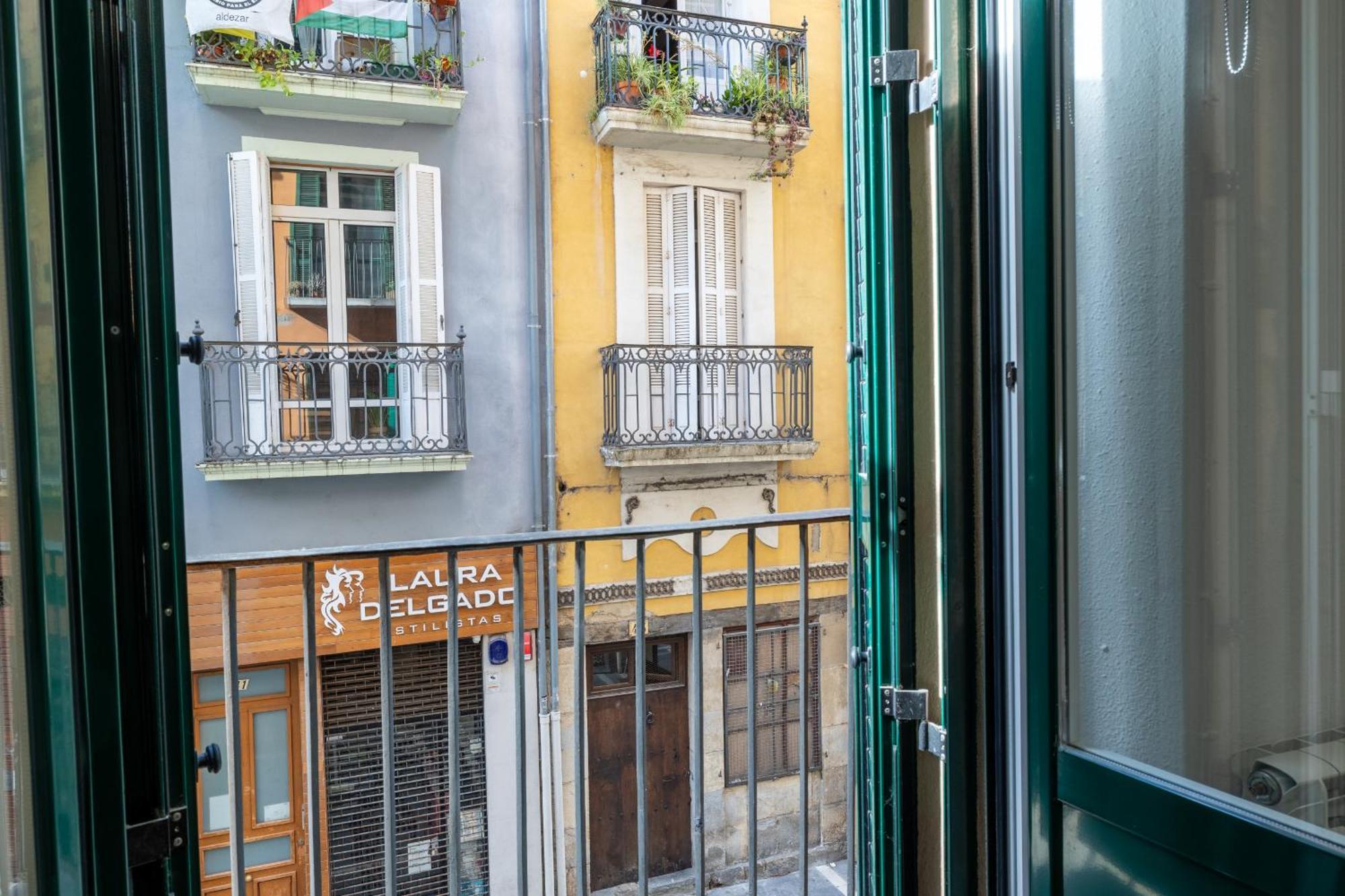 Tuapartamento Calle Mayor 26 By Clabao Pamplona Bagian luar foto